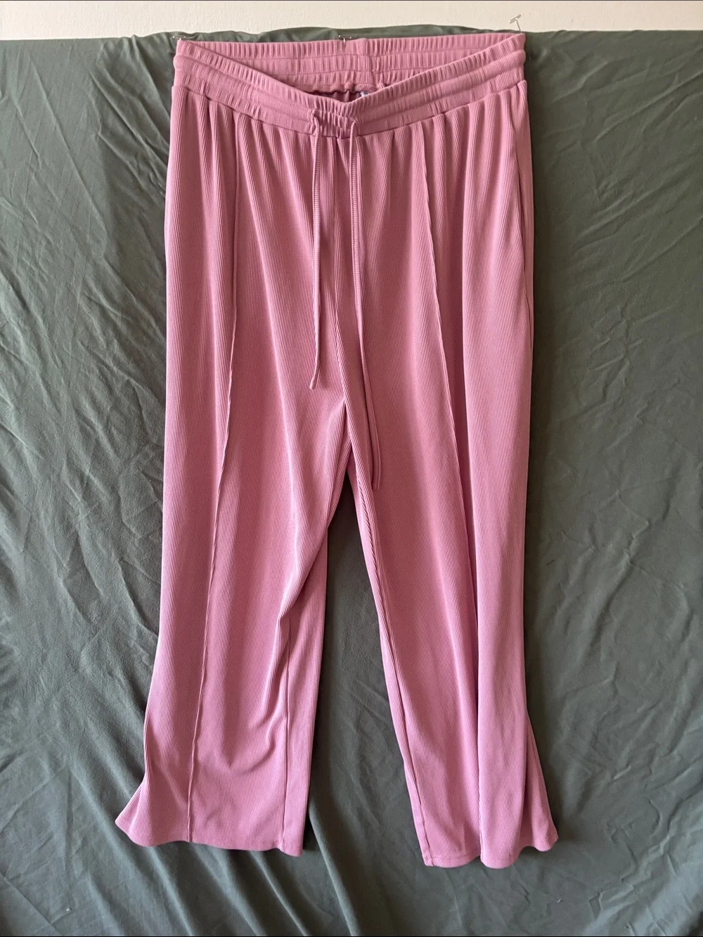 N/A matching pink